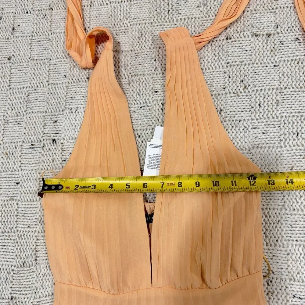 NWT Abercrombie & Fitch Giselle Halter Maxi Dress XS Peach Pleated Formal